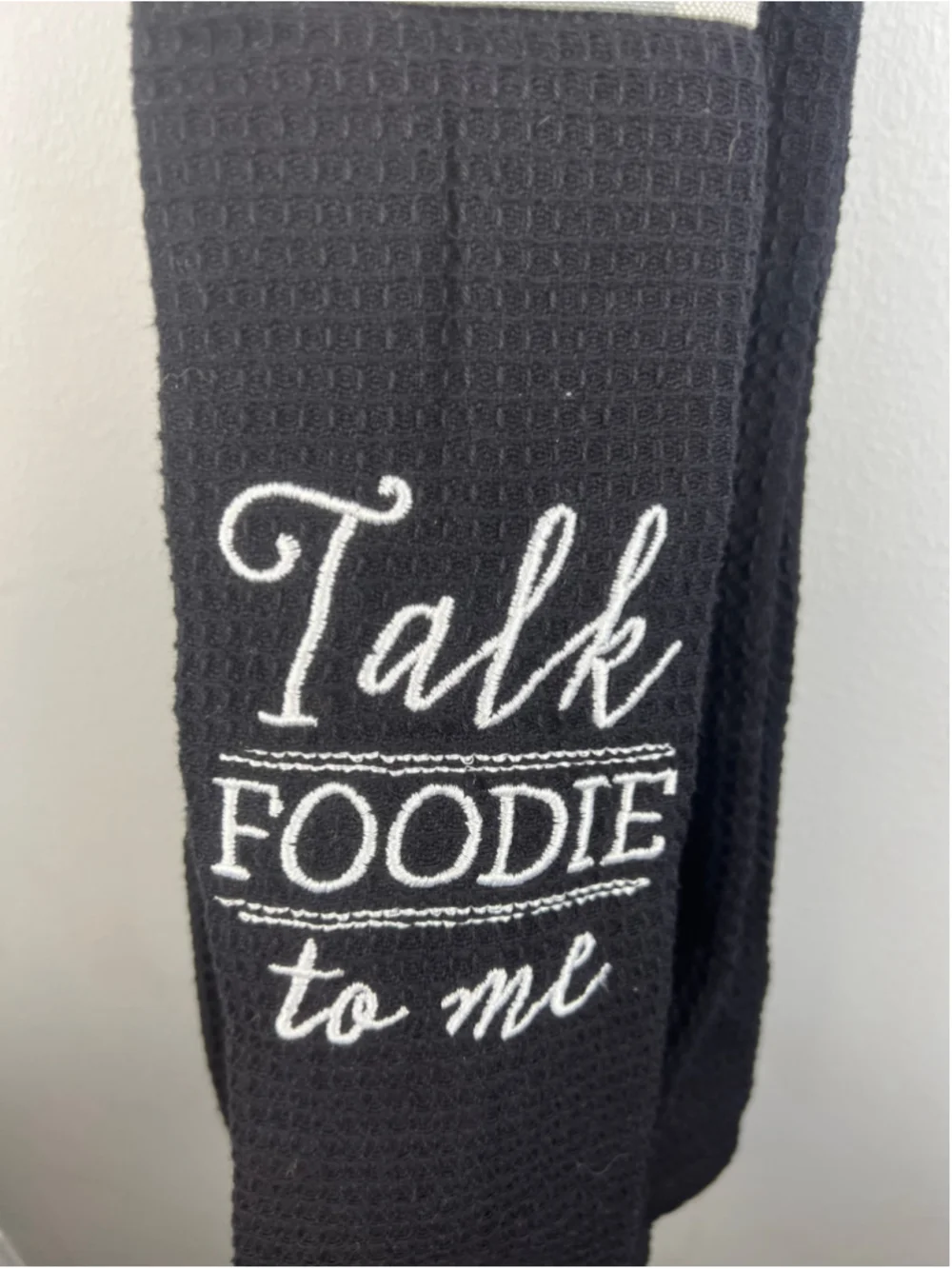 NWT Demdaco Kitchen Boa Talk Foodie To Me Gray Plaid Kitchen Neck Towel Cotton